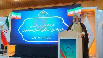 حضور مردم در صحنه های انقلاب سرمایه تداوم نظام اسلامی است