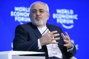 ظریف: زنان، نسل z، ایرانیان خارج و ... فرصت هستند نه تهدید / تفاوت نامه و صحبت ترامپ؛ اسنپ بک مرده / تغییر از پارادایم تهدید محوری به فرصت محوری